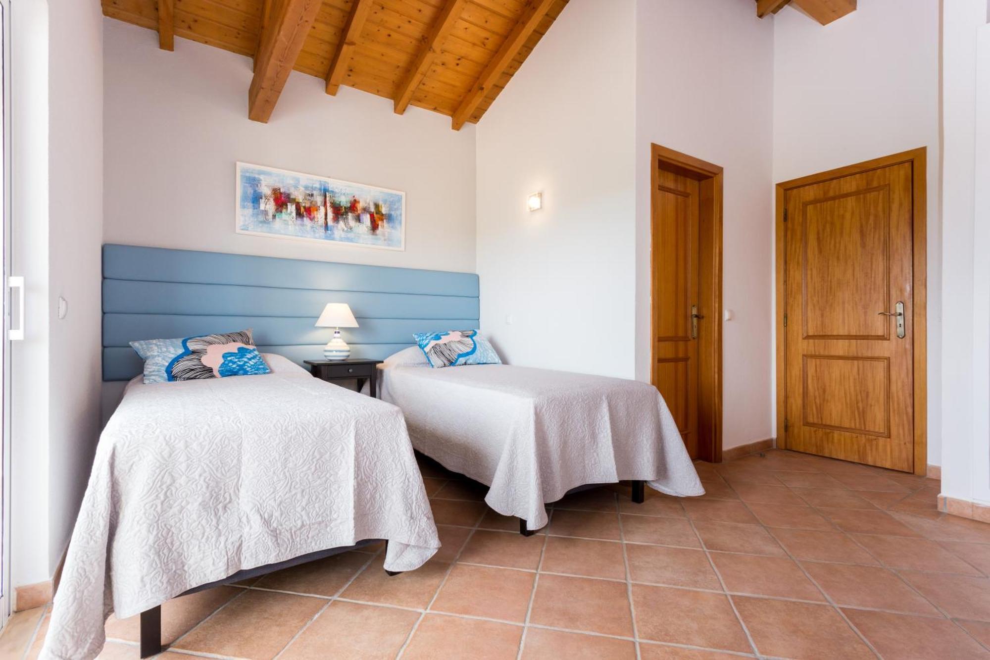 The Sun Hill Bed & Breakfast ลากอส ห้อง รูปภาพ