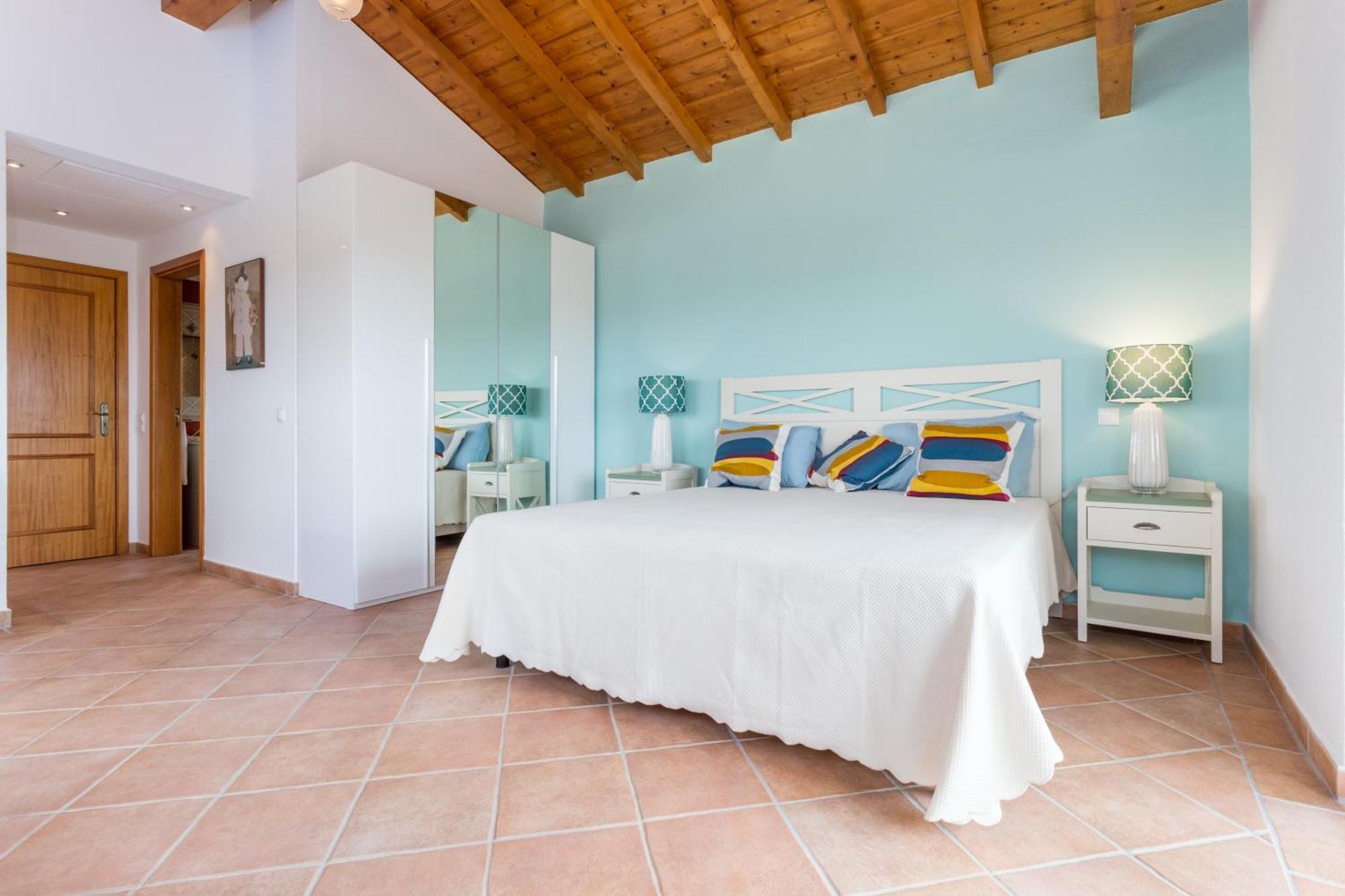 The Sun Hill Bed & Breakfast ลากอส ห้อง รูปภาพ